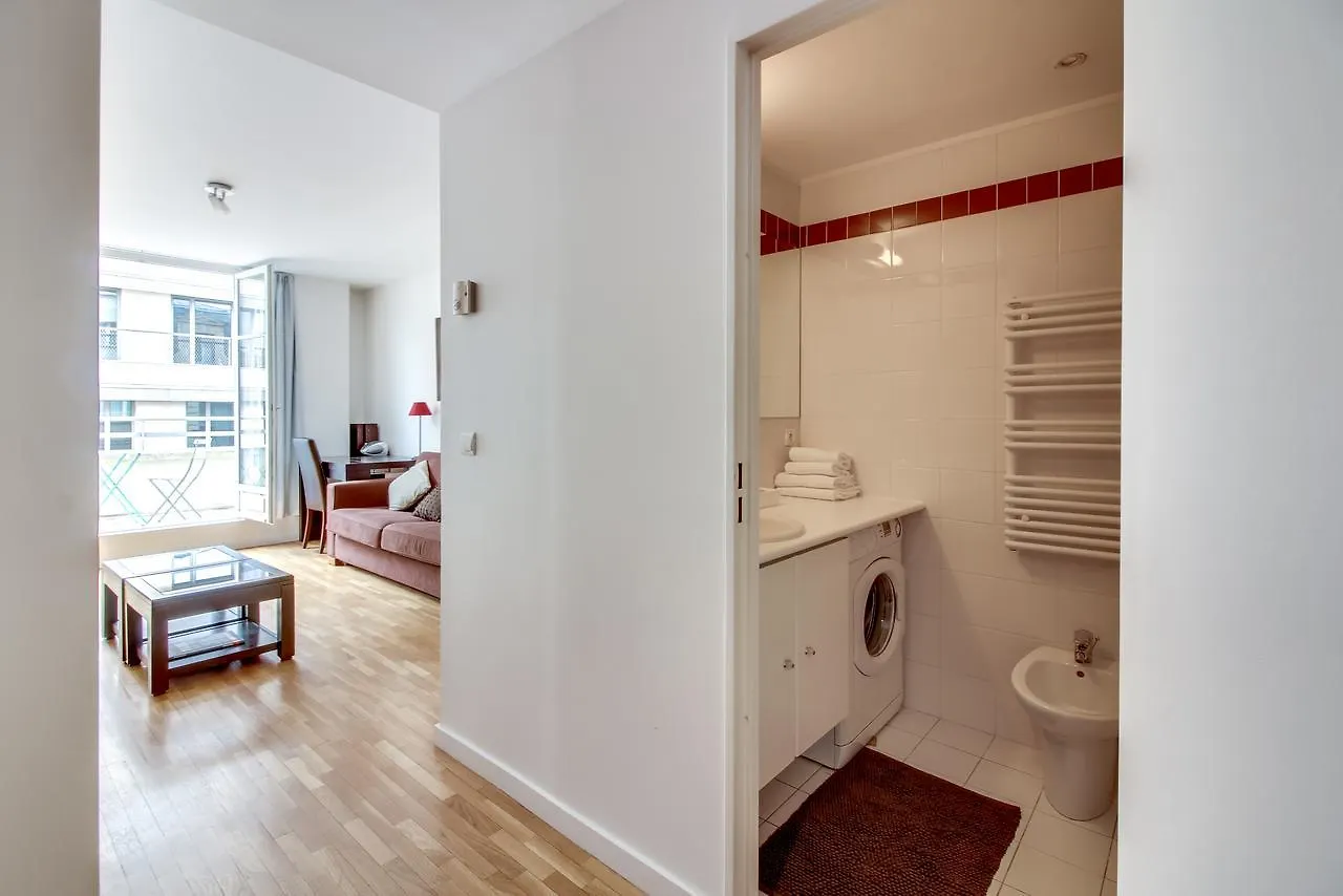 Apartment Champs Elysees George V Id 306 Paris