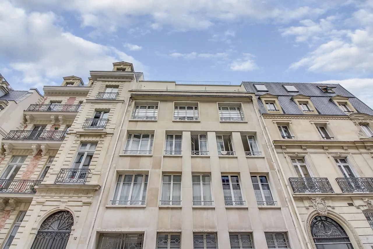 Champs Elysees George V Id 306 Paris France